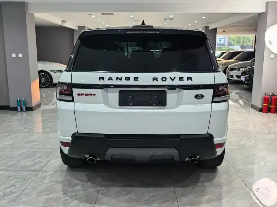 Land Rover Sport