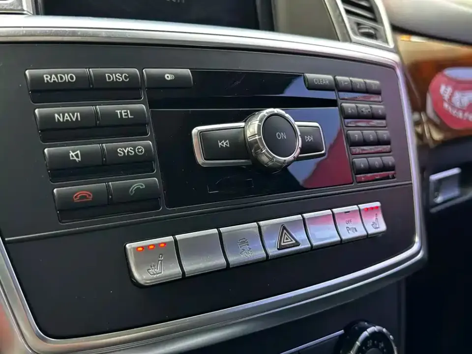 Mercedes-Benz M-Class