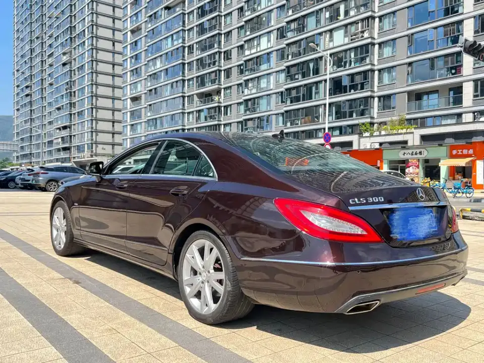 Mercedes-Benz CLS