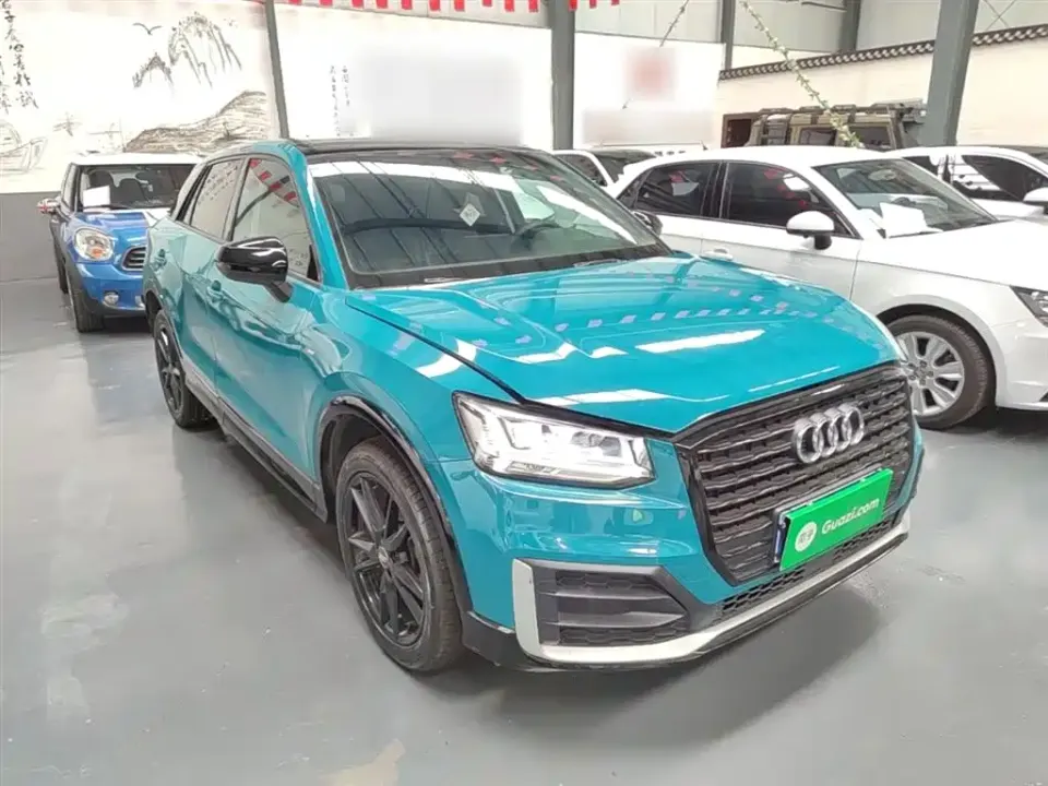 Audi Q2L