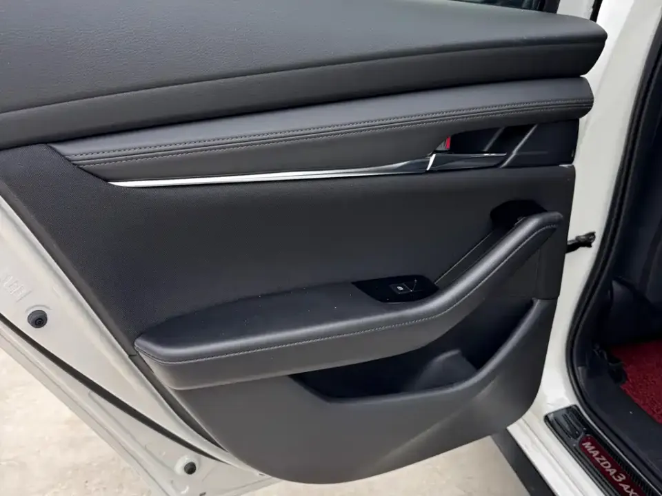 Mazda 3 Axela