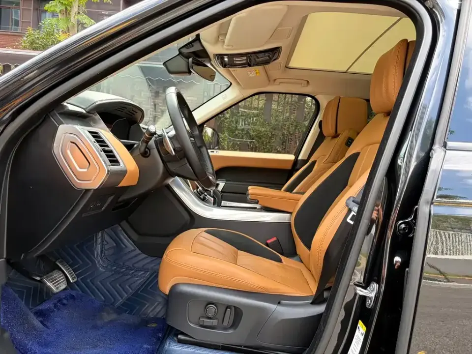 Land Rover Sport