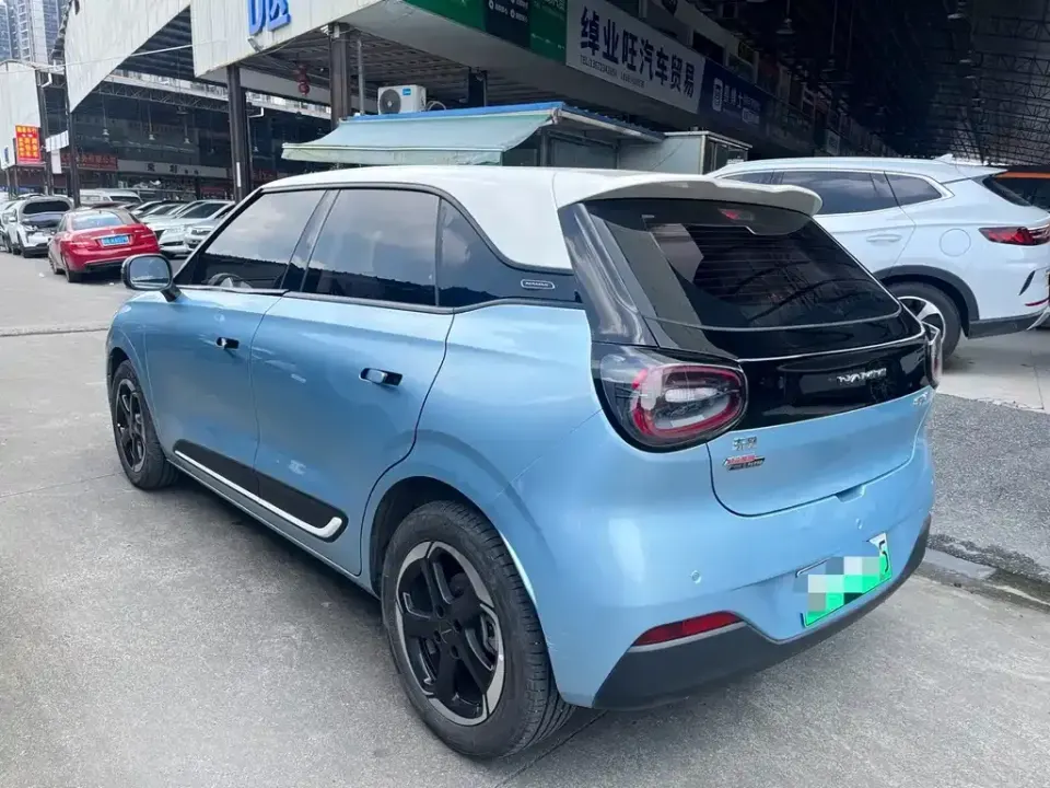 eπ Nano 01