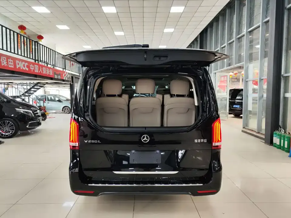 Mercedes-Benz V-Class