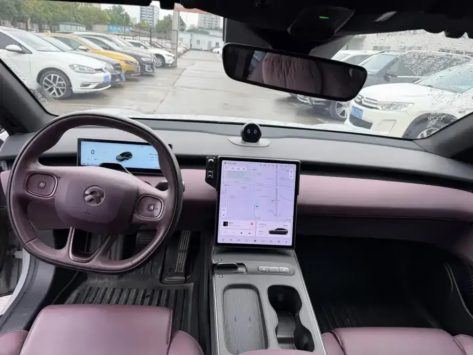 Nio ET5T