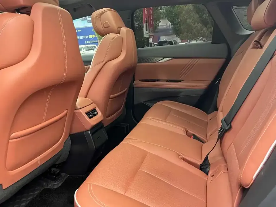 Cadillac IQ