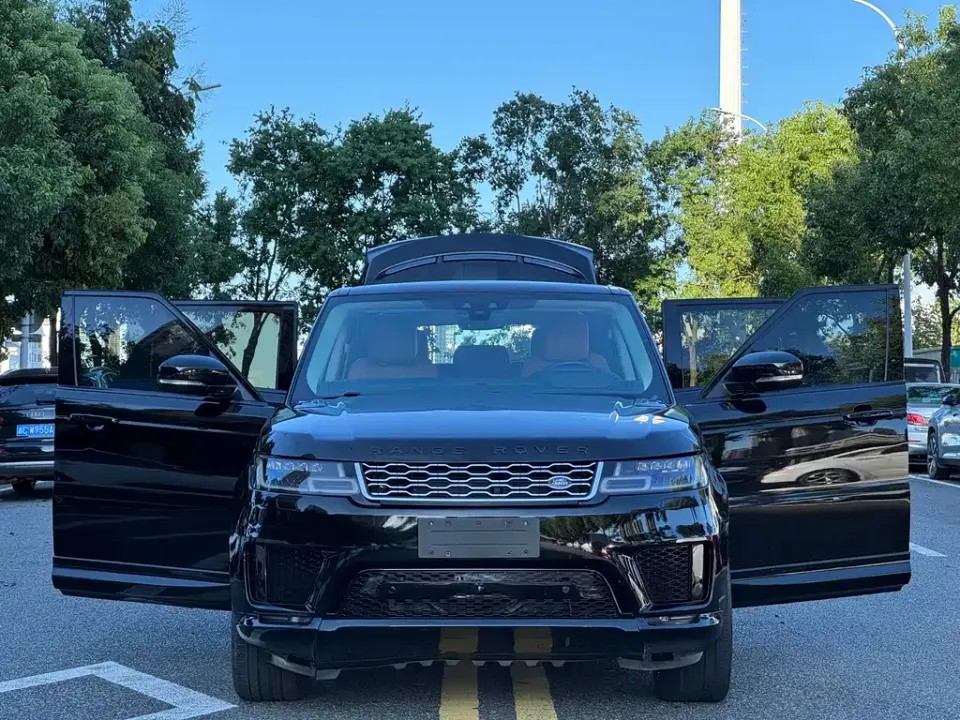 Land Rover Sport