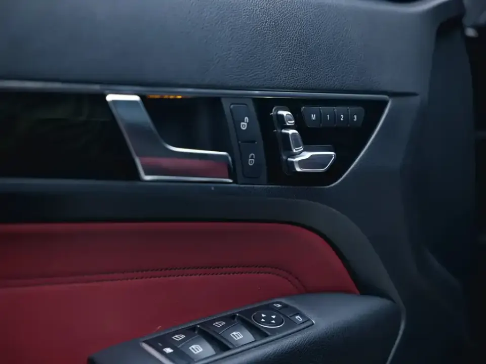 Mercedes-Benz E-Class (Import)