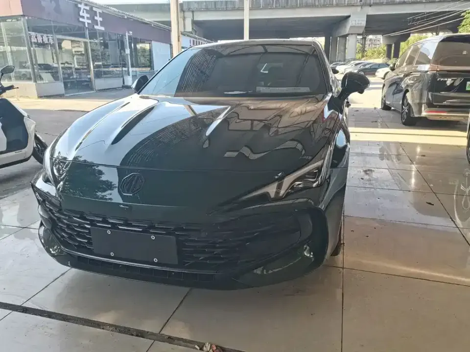 MG MG7
