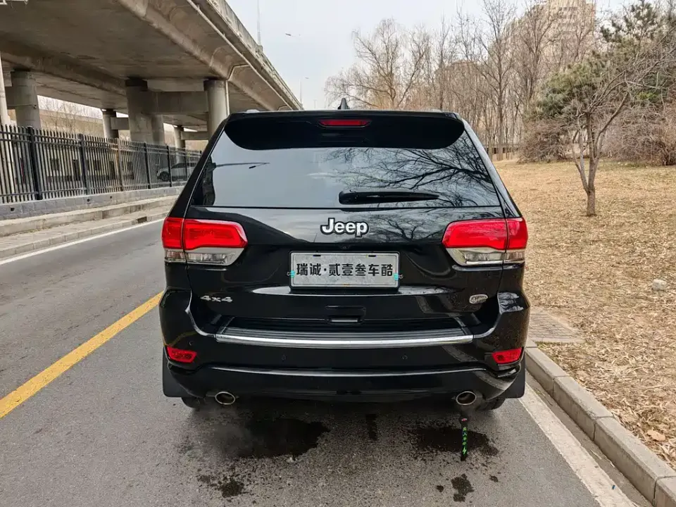 Jeep Grand Cherokee (Import)