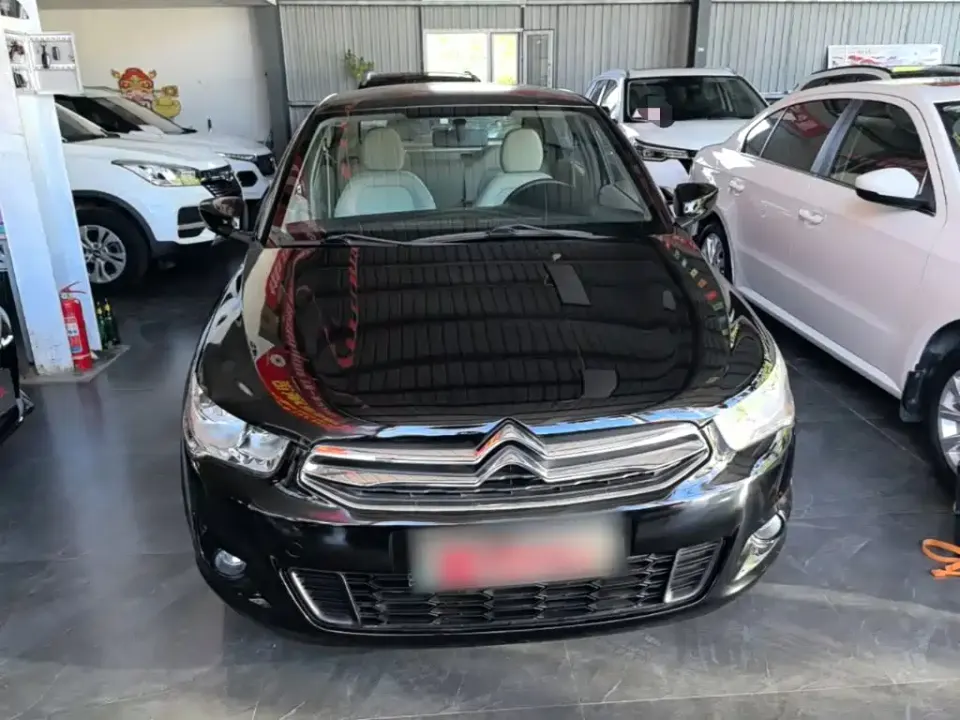 Citroen Elysee