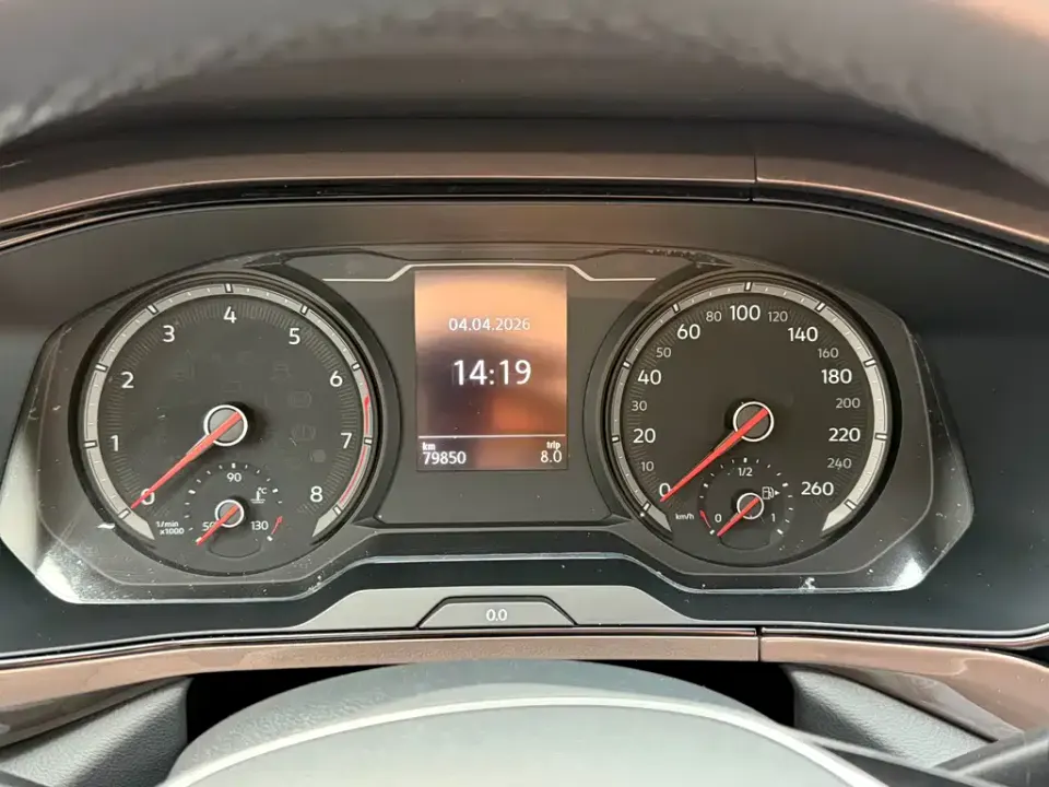 Volkswagen Tharu
