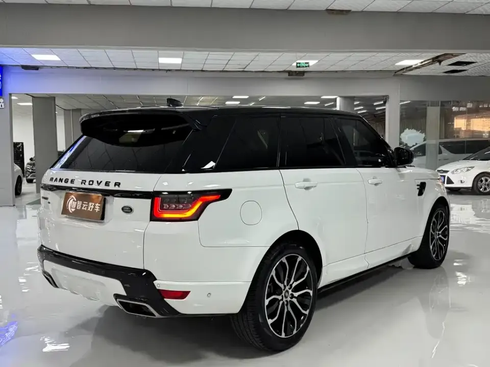 Land Rover Sport