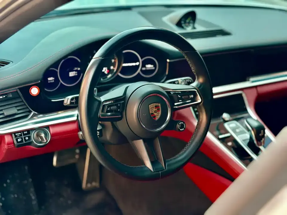 Porsche Panamera Hybrid