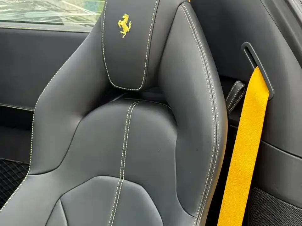 Ferrari F8