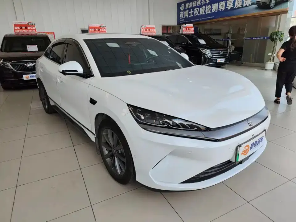 BYD Qin L