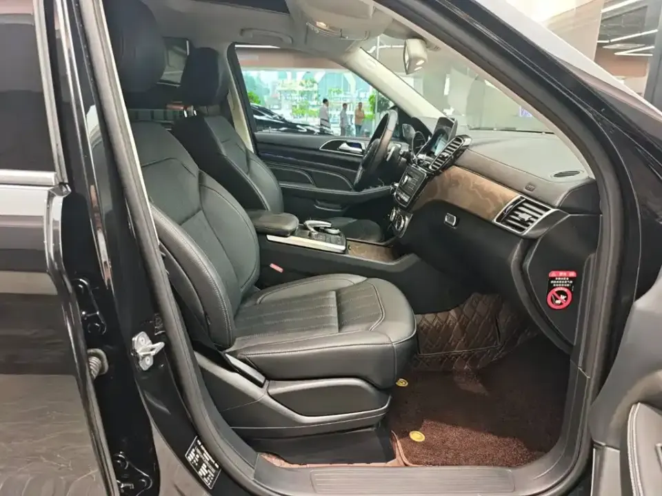 Beijing Off-Road BJ90