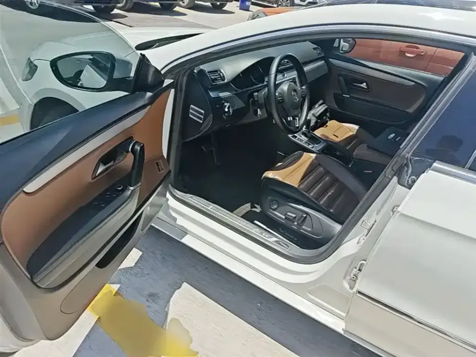 Volkswagen CC
