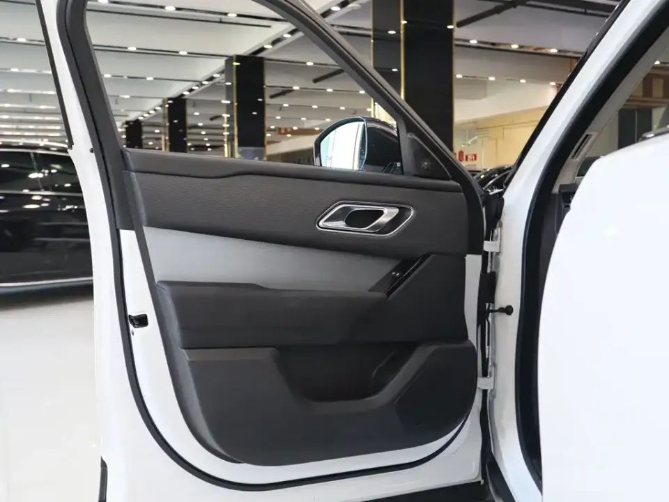 Land Rover Velar