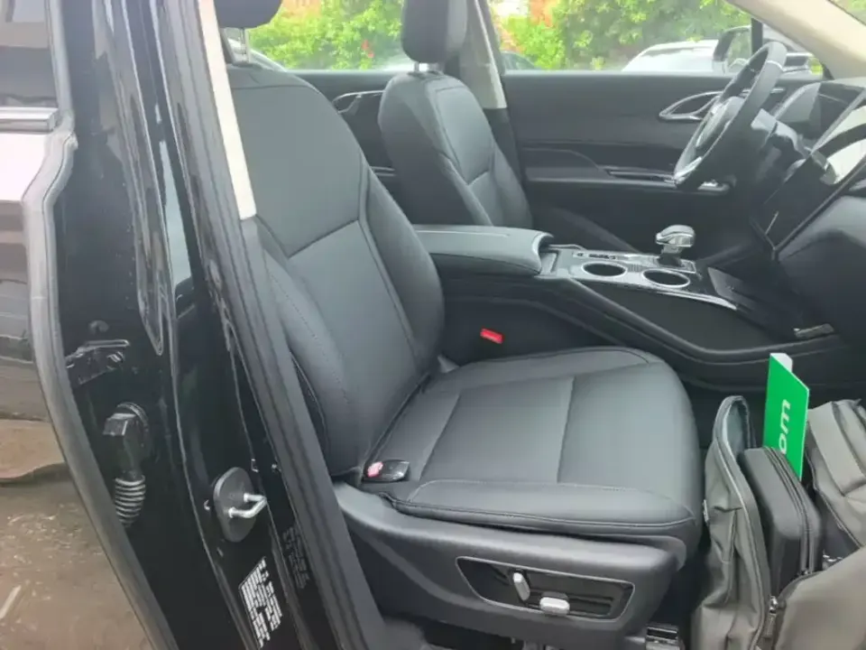 Hongqi Hongqi HS3 PHEV