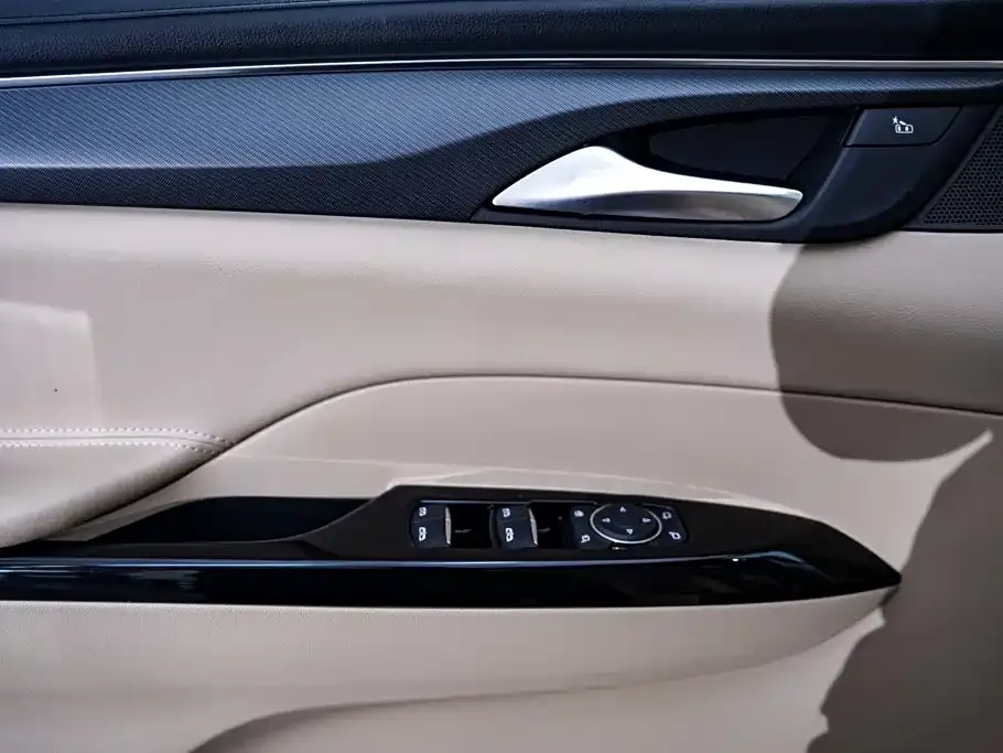 Buick GL8 Hybrid