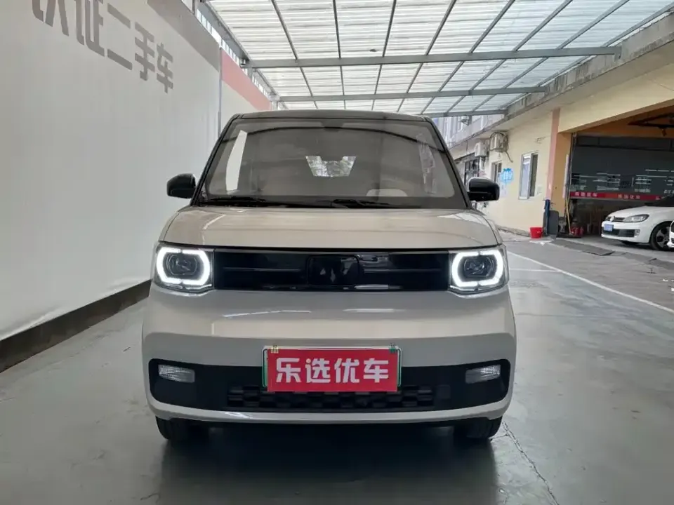 Wuling MINIEV
