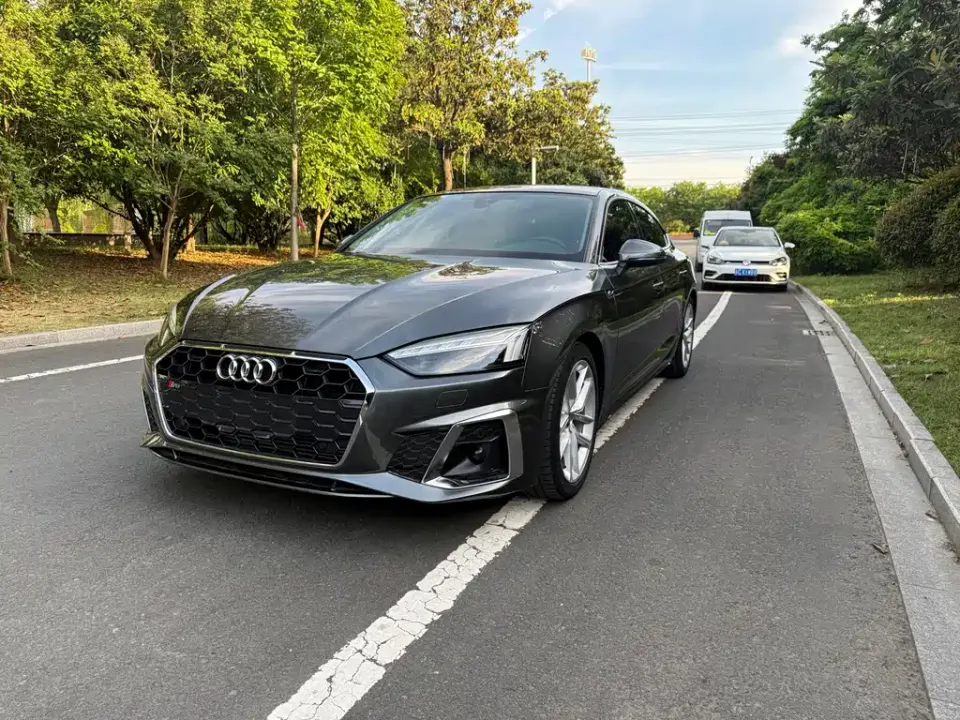 Audi A5 (Import)