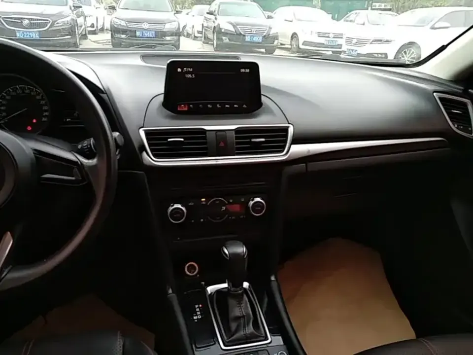Mazda 3 Axela