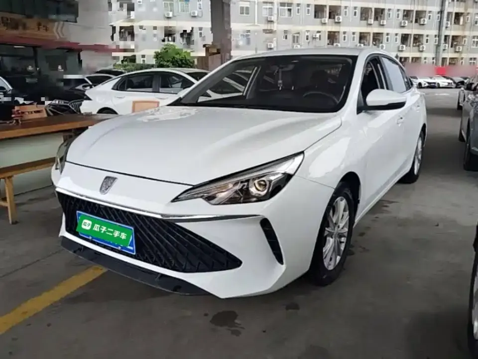 Roewe i5