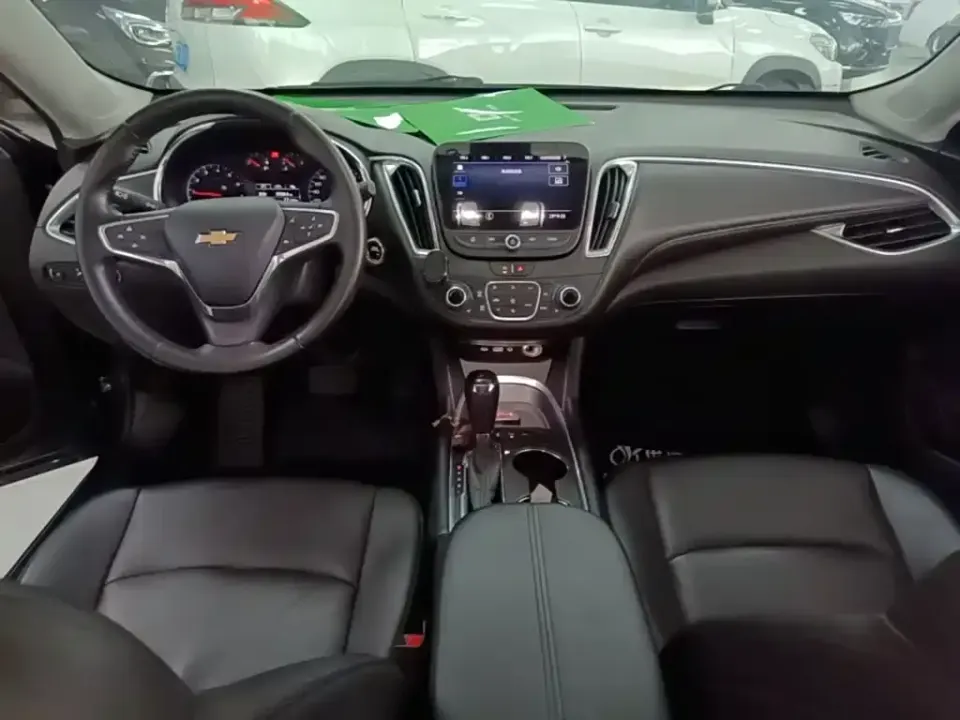 Chevrolet Malibu XL