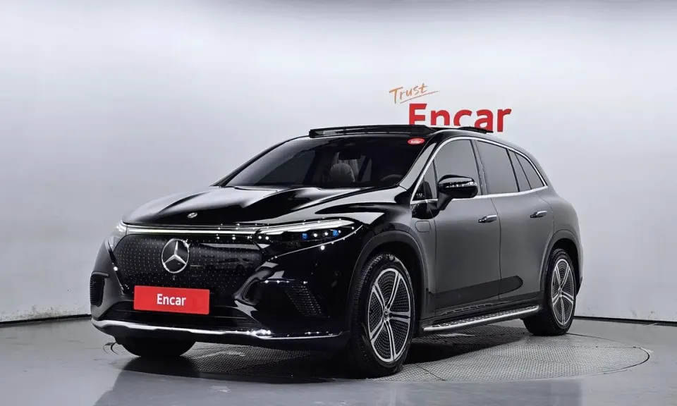 Mercedes-Benz EQS