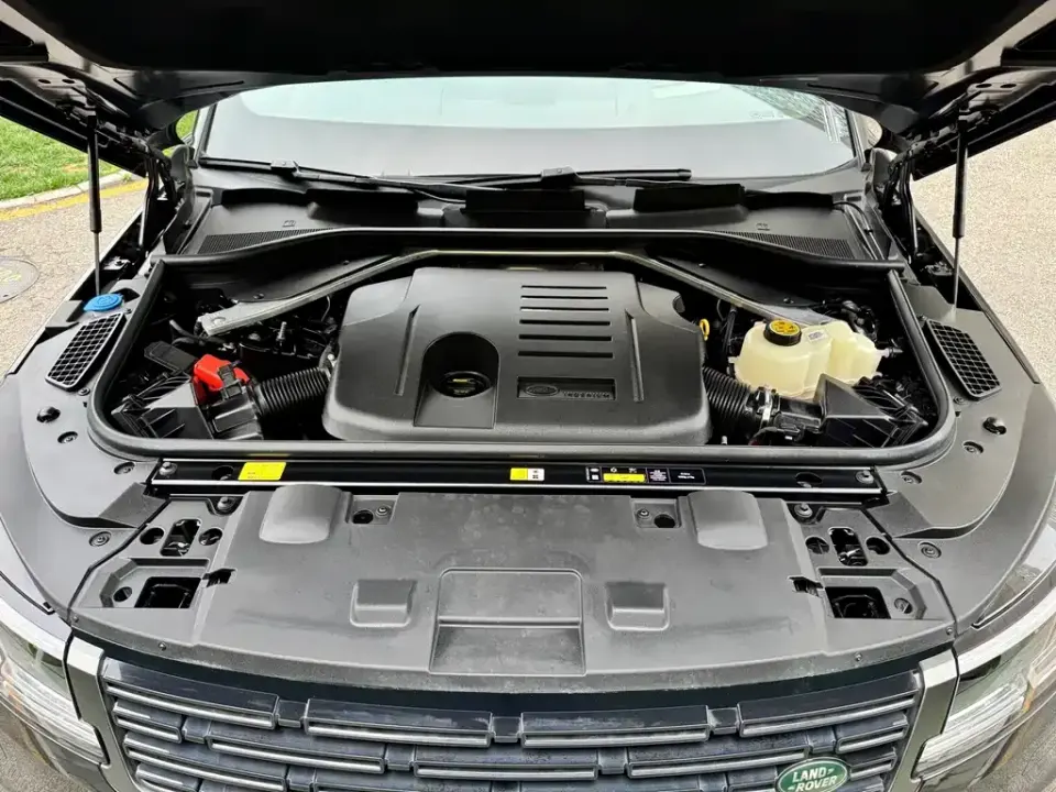Land Rover Sport