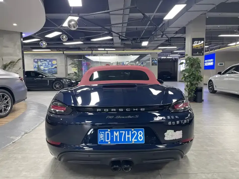 Porsche 718