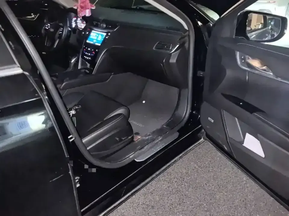 Cadillac XTS