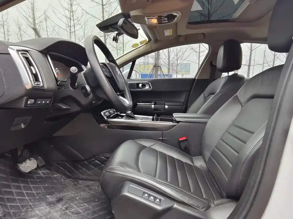 Citroen C6