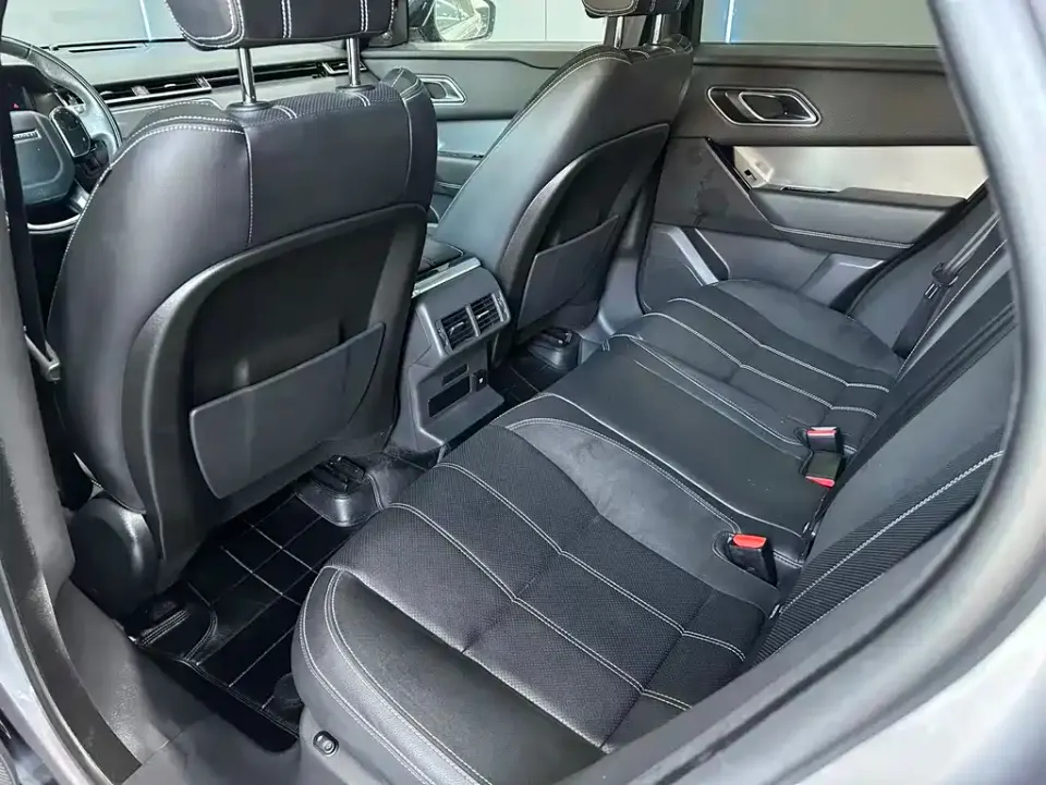 Land Rover Velar