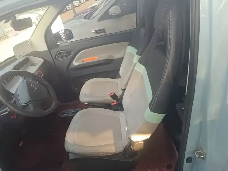 Wuling MINIEV