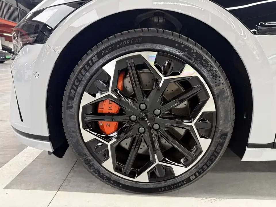 Zeekr 007GT