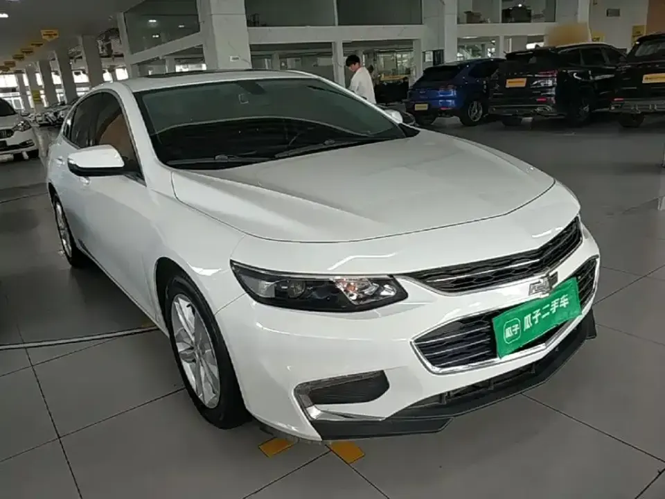 Chevrolet Malibu XL