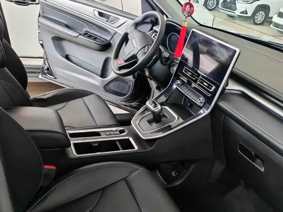 Haval M6