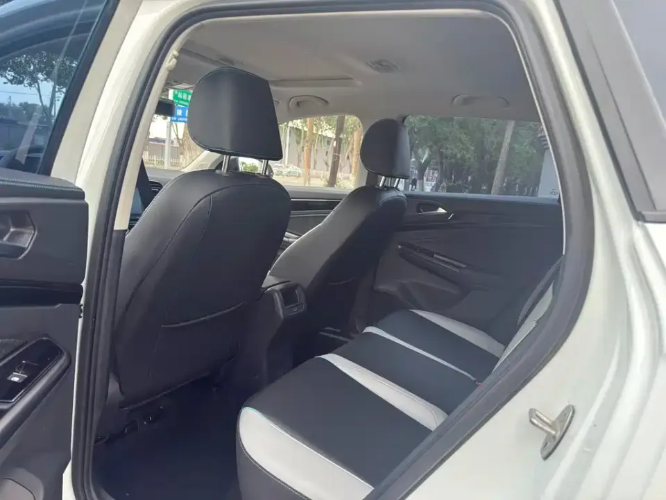 Jetta VS5