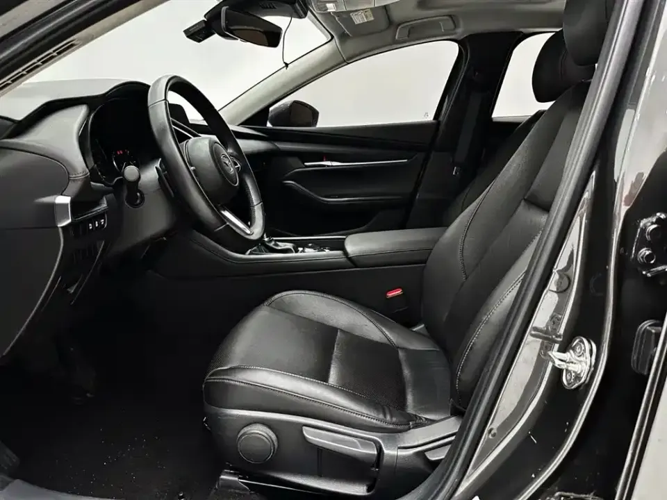 Mazda 3 Axela