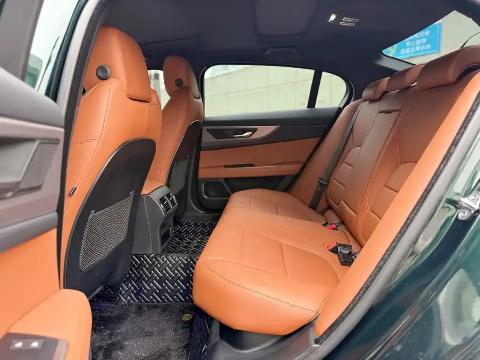 Jaguar XEL