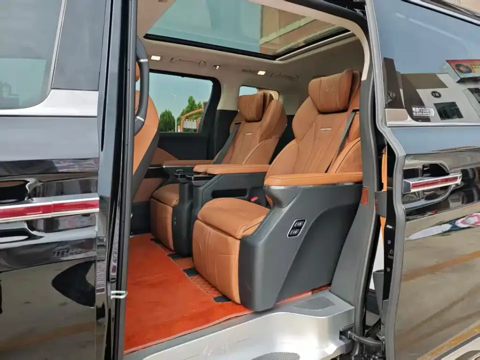 Hongqi Hongqi HQ9