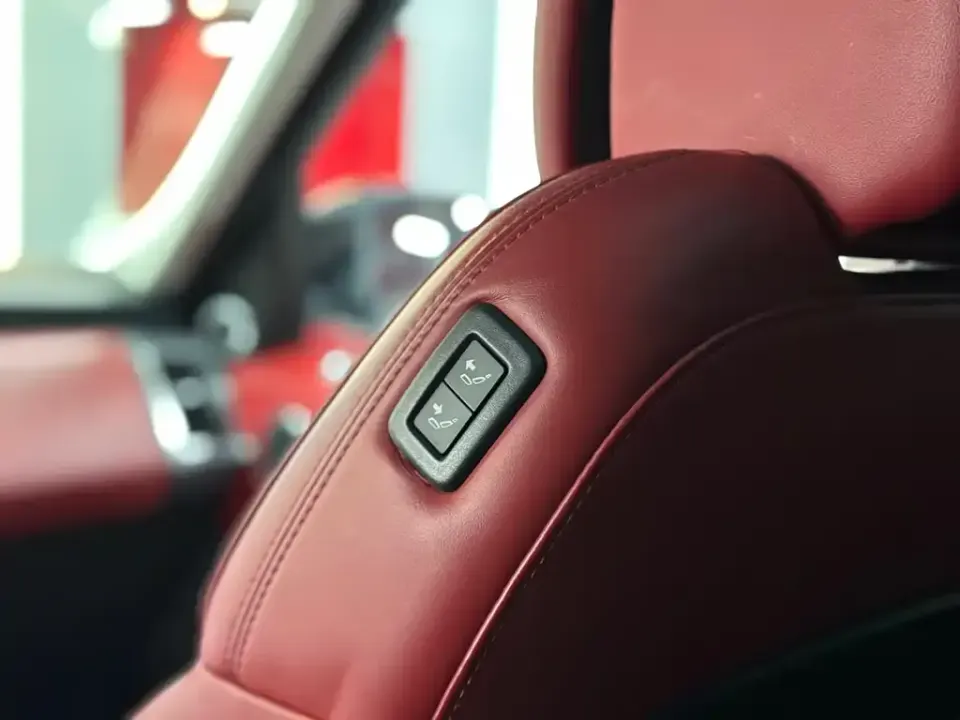 Land Rover Sport