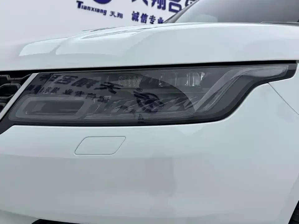 Land Rover Sport
