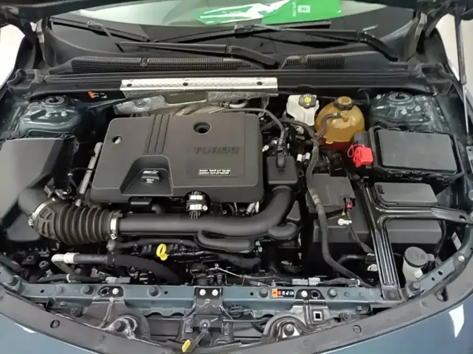 Chevrolet Malibu XL