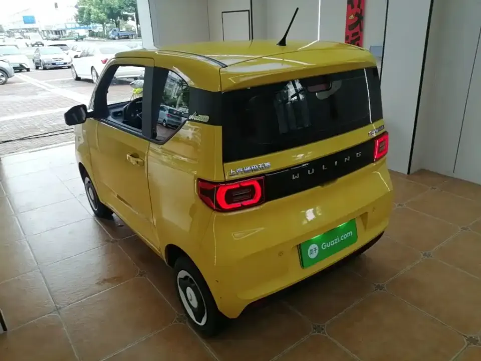Wuling MINIEV