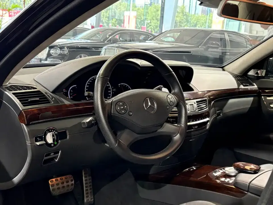 Mercedes-Benz S-Class AMG