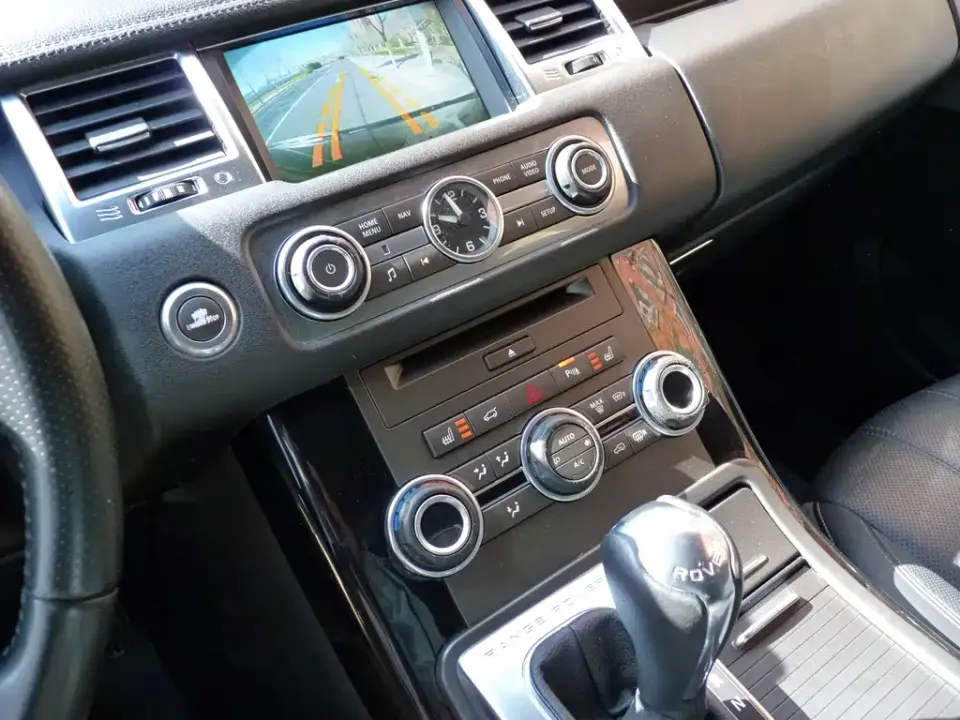 Land Rover Sport